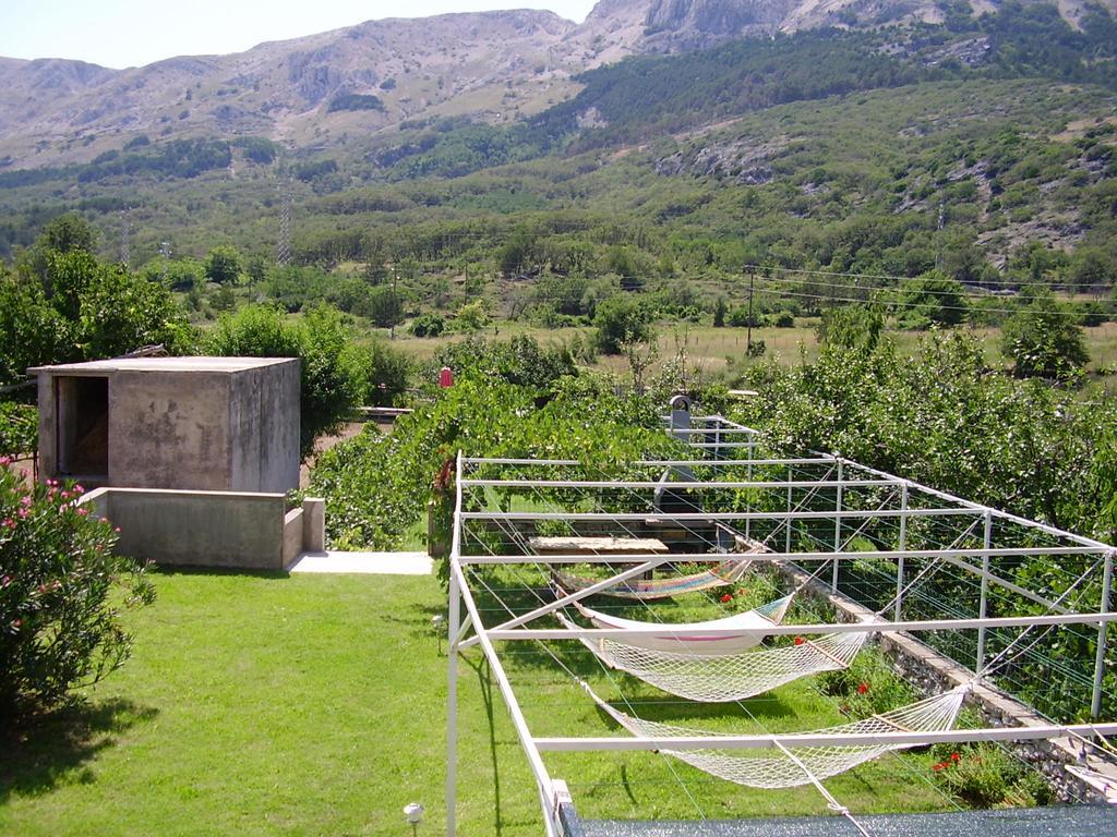 Guest House Darinka Draga Bašćanska Extérieur photo