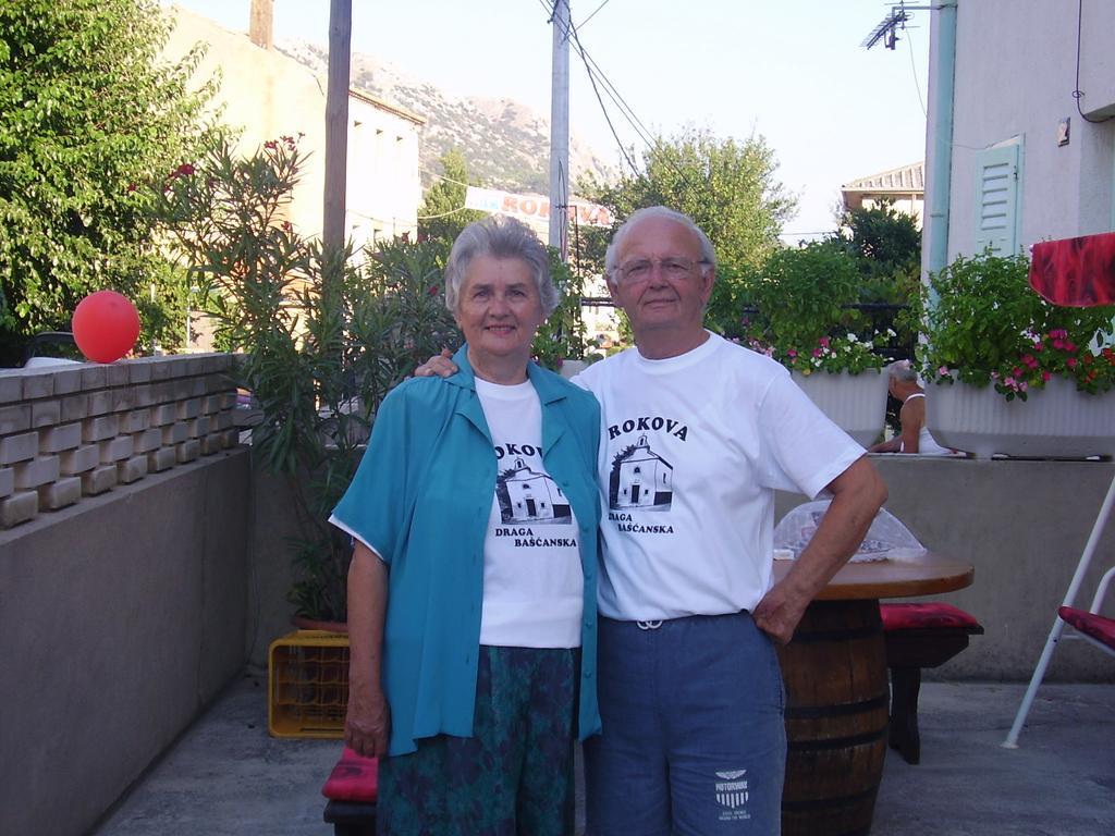 Guest House Darinka Draga Bašćanska Extérieur photo